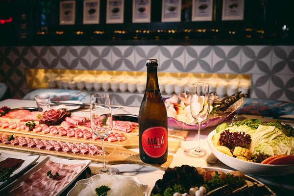 MÁLÀ SPARKLING NV - 6 PACK